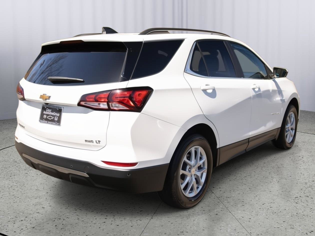 Used 2024 Chevrolet Equinox LT AWD/4WD image 22