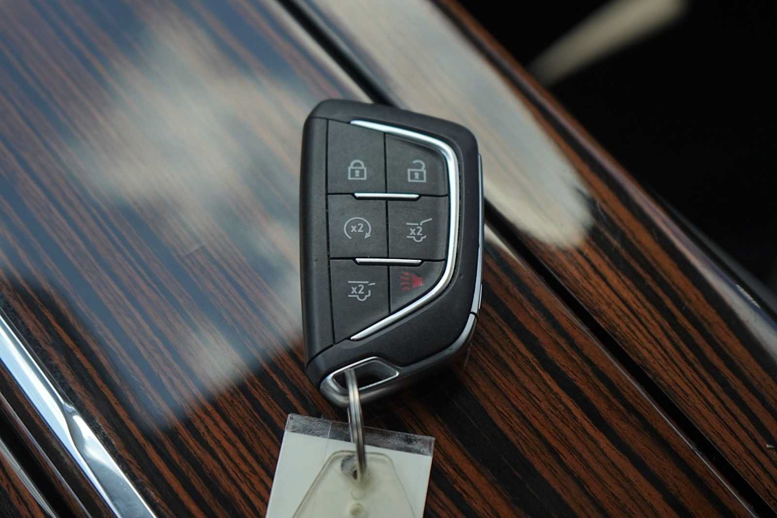 Used 2024 Cadillac Escalade ESV Premium Luxury RWD image 28