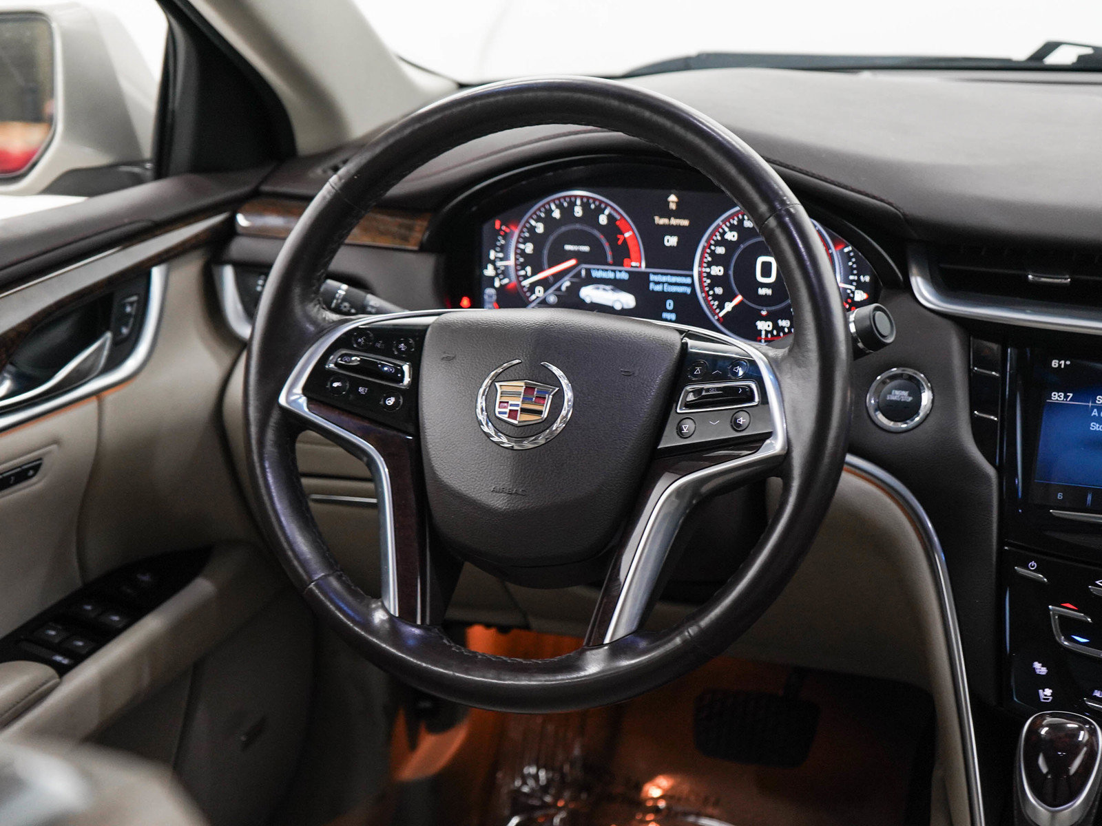 Used 2013 Cadillac XTS Premium FWD image 14