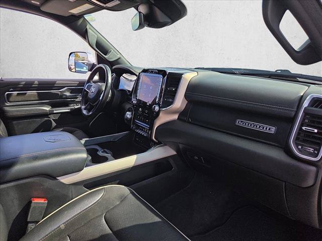 Used 2019 RAM 1500 Laramie AWD/4WD image 18