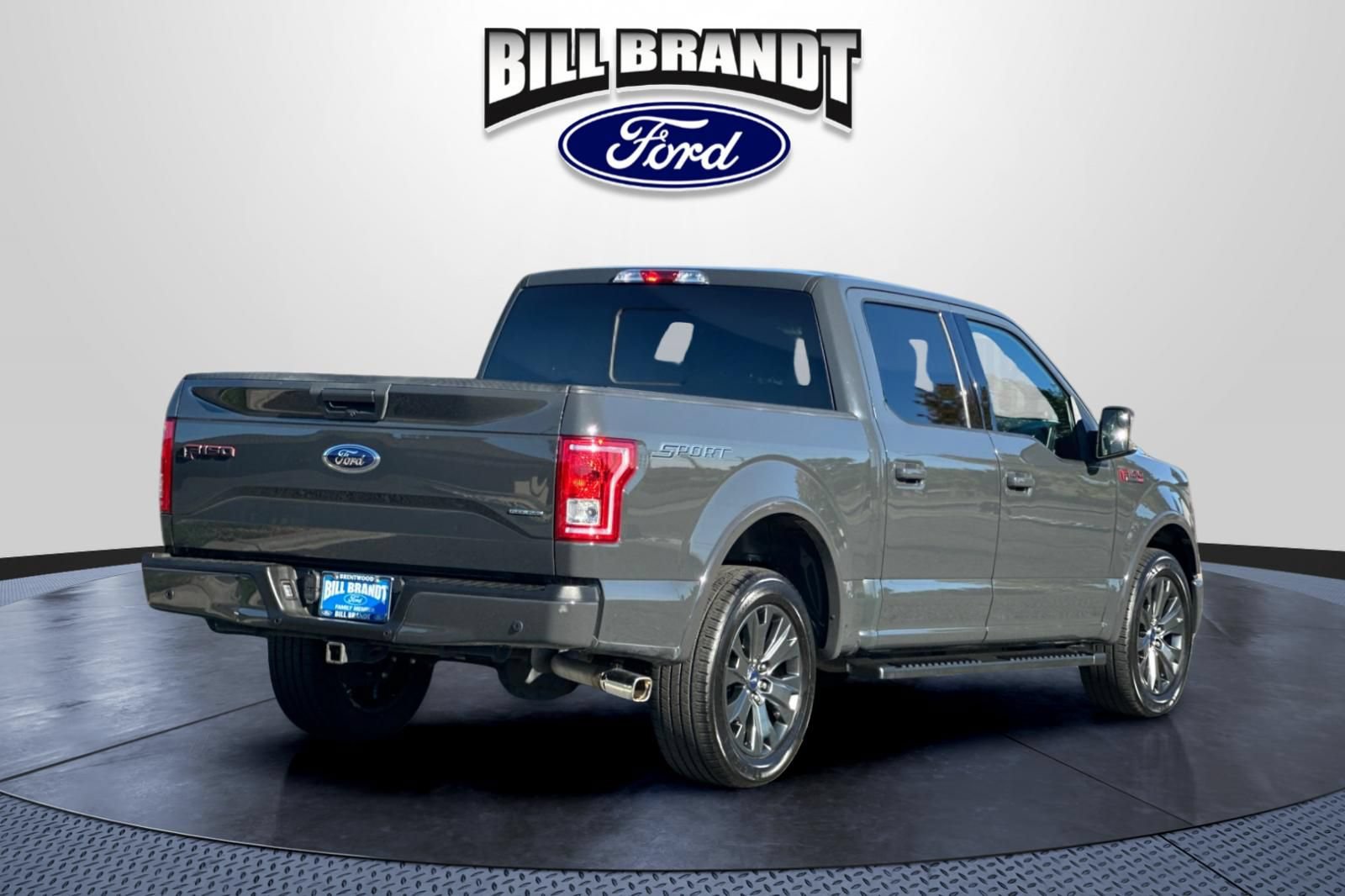 Used 2016 Ford F150 XLT w/ Equipment Group 302A Luxury RWD image 3