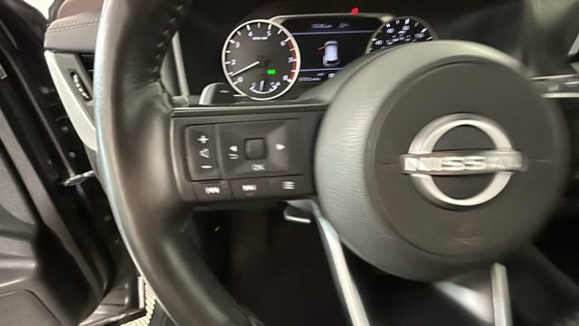Used 2022 Nissan Rogue S AWD/4WD image 16
