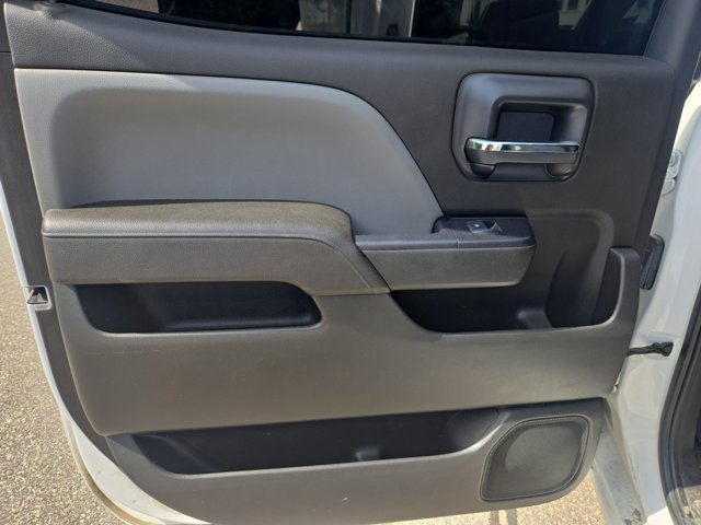 Used 2018 Chevrolet Silverado 1500 Custom w/ Custom Value Package AWD/4WD image 22