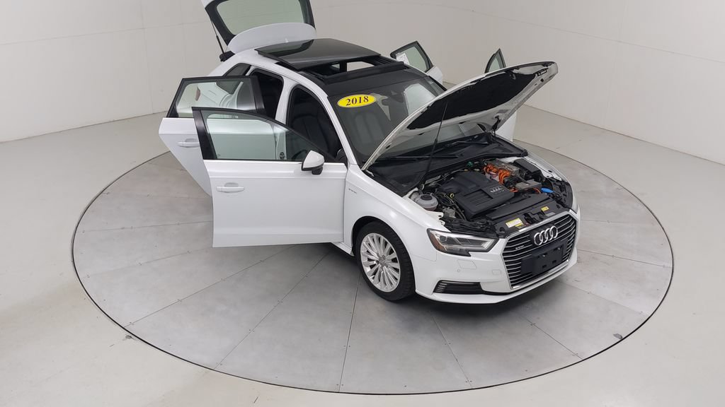 Used 2018 Audi A3 e-tron Prestige w/ Prestige Package FWD image 47