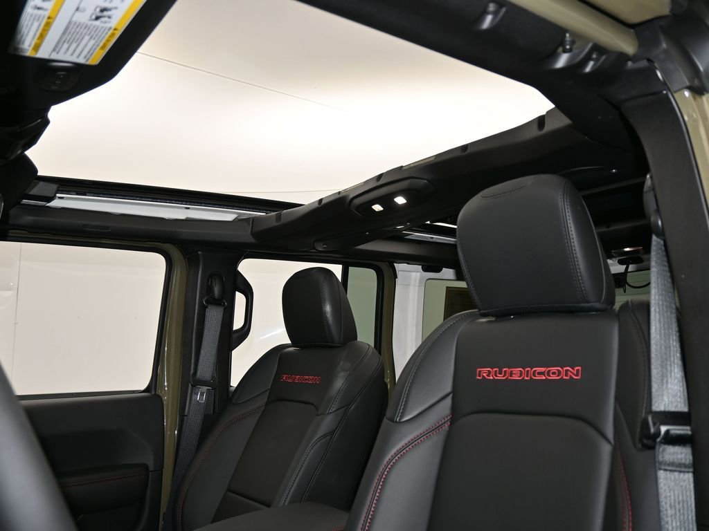 Used 2026 Jeep Wrangler Unlimited Rubicon image 11