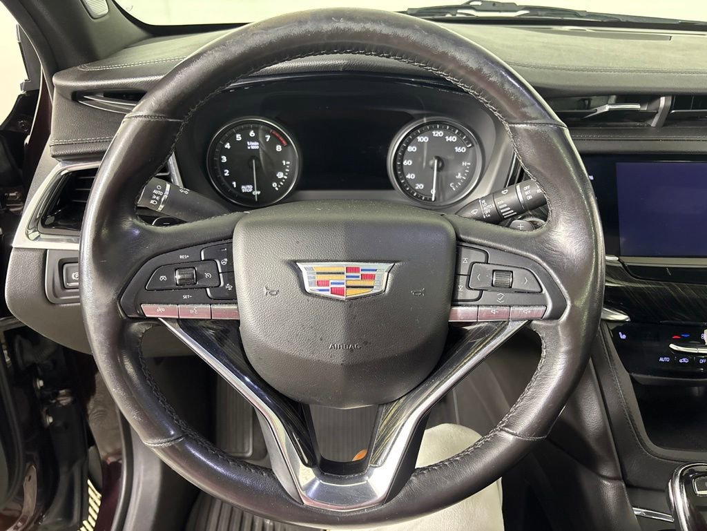 Used 2020 Cadillac XT6 Premium Luxury AWD/4WD image 19