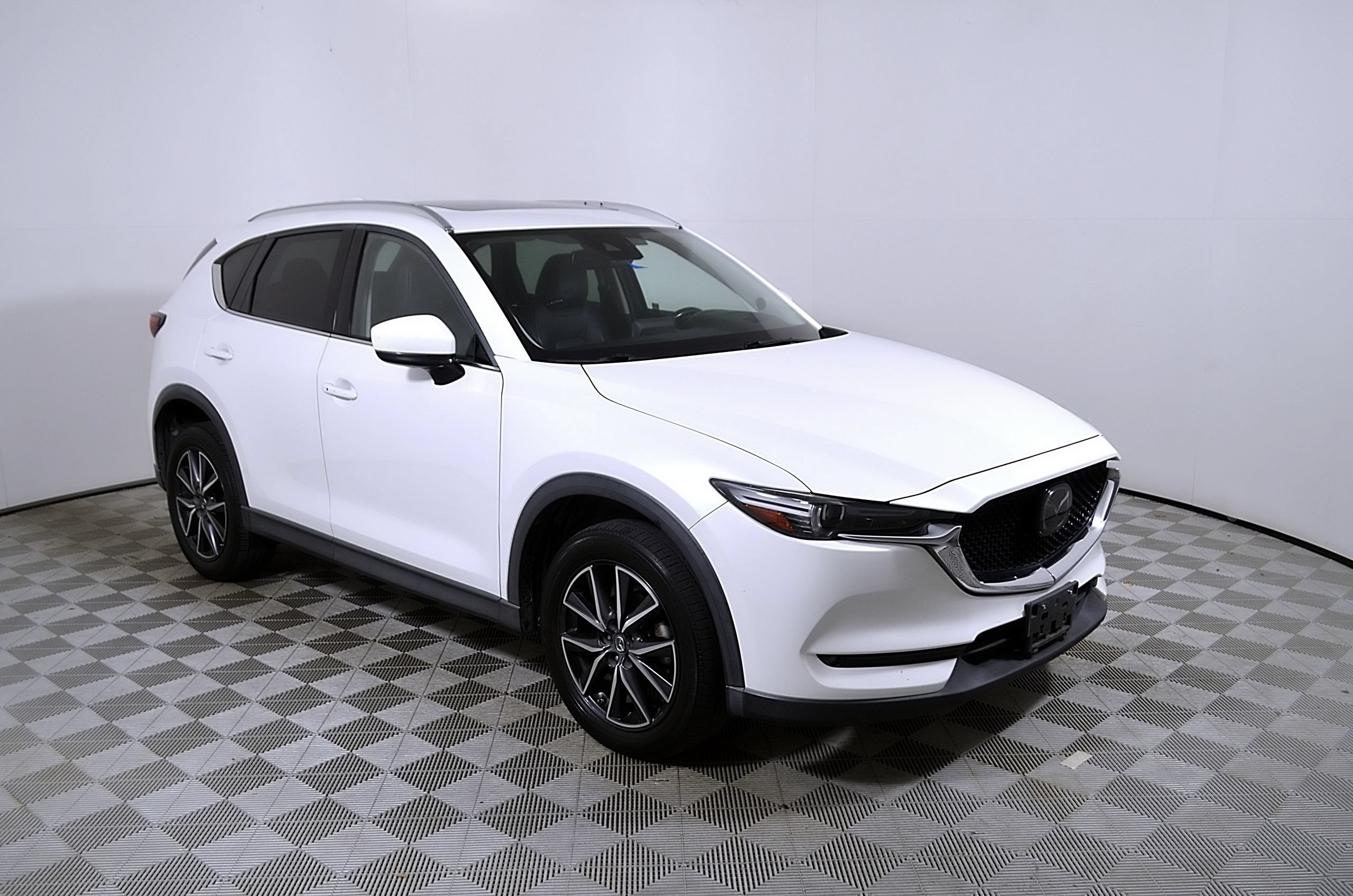 Used 2018 MAZDA CX-5 Grand Touring w/ Premium Package AWD/4WD image 6