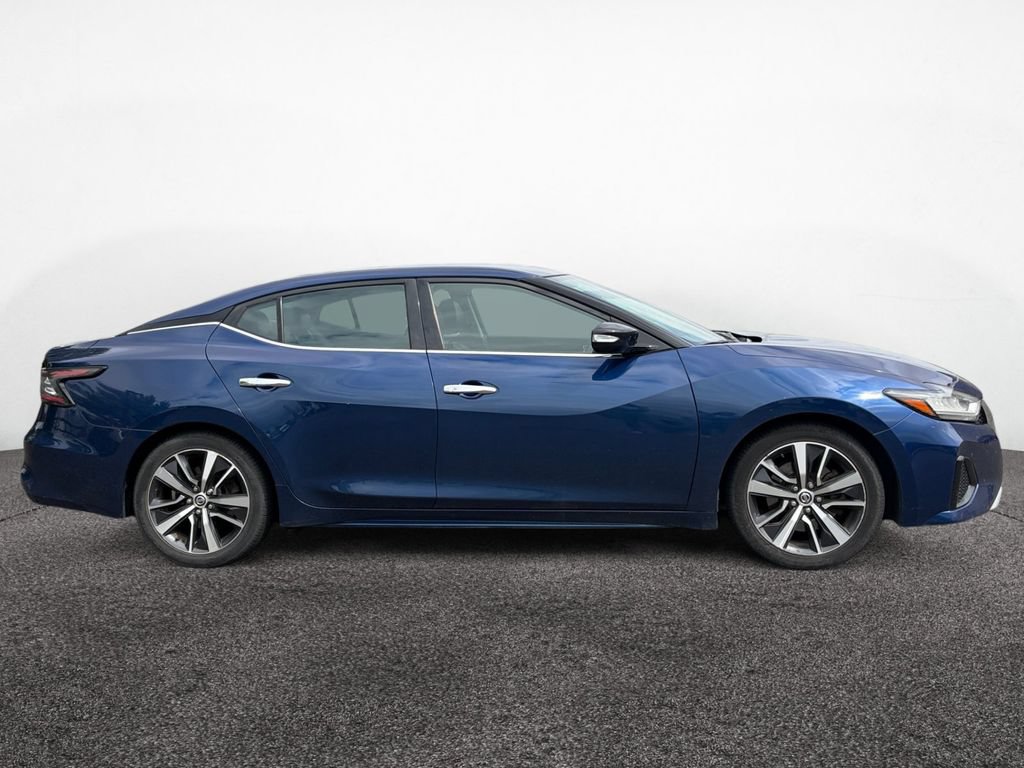 Used 2020 Nissan Maxima 3.5 SV w/ Floor Mat Group FWD image 6