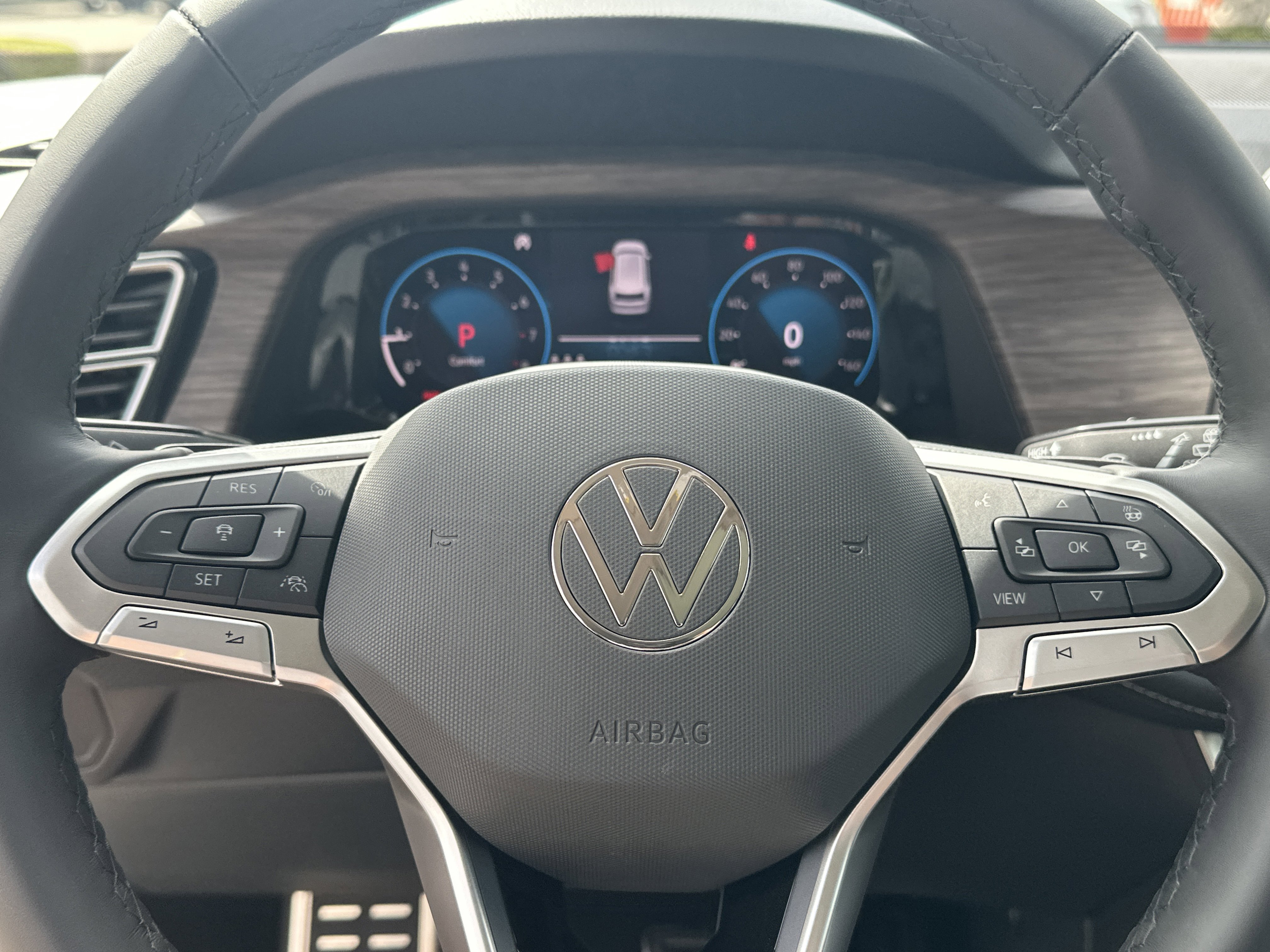 New 2026 Volkswagen Atlas SEL Premium R-Line image 16