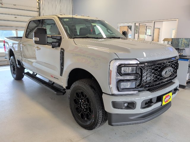 New 2026 Ford F350 Lariat w/ Black Appearance Package AWD/4WD image 5
