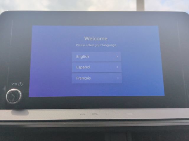 Used 2023 Toyota Prius XLE FWD image 24