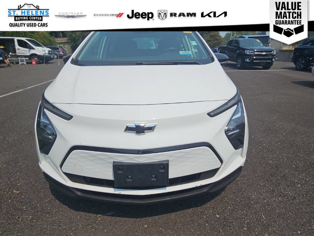 Used 2022 Chevrolet Bolt LT w/ Infotainment Package FWD image 10