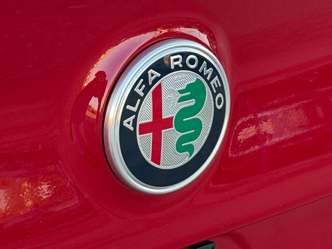 Used 2022 Alfa Romeo Giulia Veloce RWD image 8