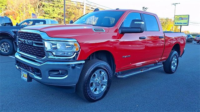 Used 2024 RAM 2500 Big Horn w/ Bed Utility Group image 4