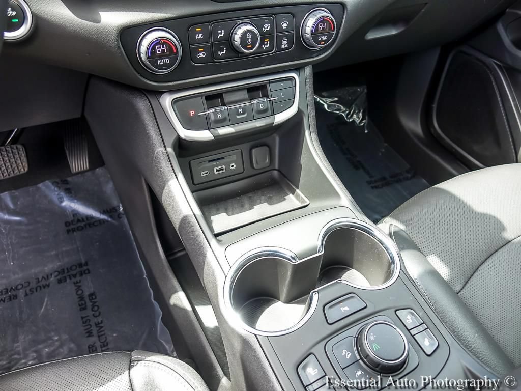 Certified 2024 GMC Terrain SLT w/ Tech Package FWD image 23