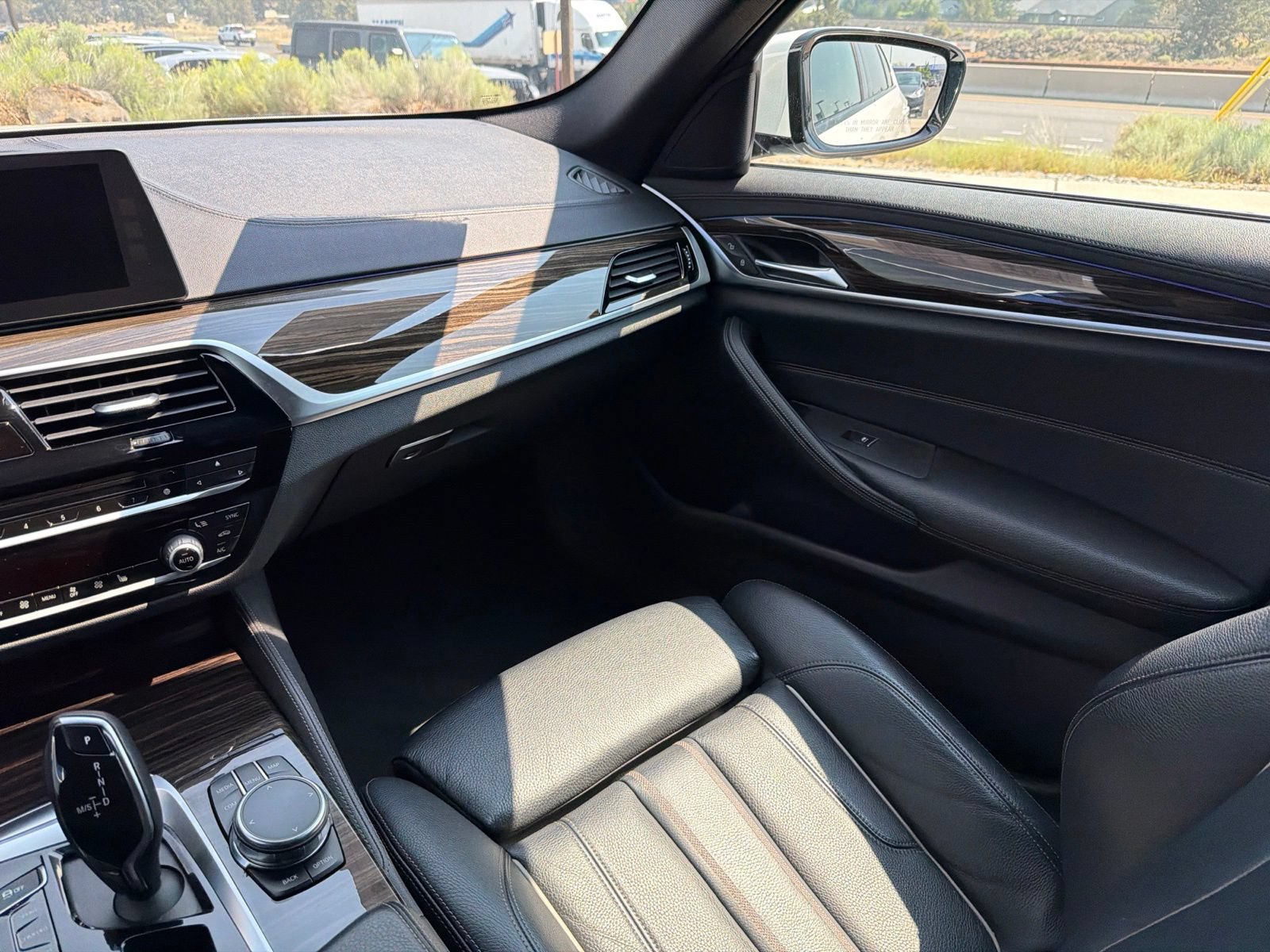 Used 2018 BMW 540i RWD image 13