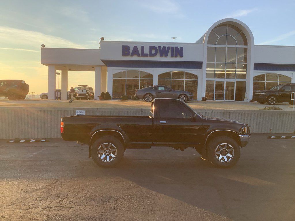 Used 1989 Toyota Pickup Deluxe image 8