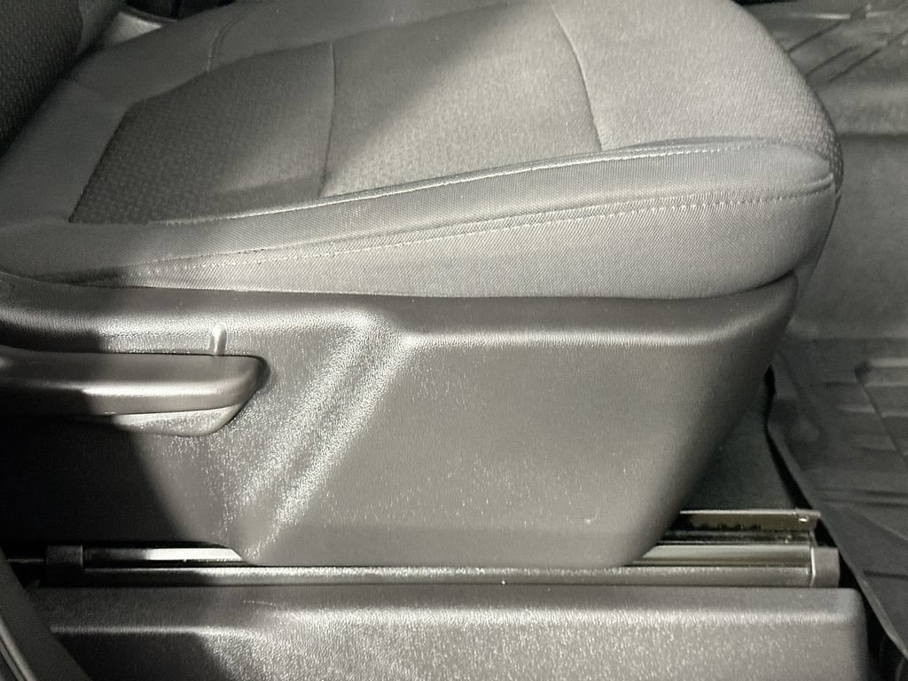 Used 2020 Chevrolet Silverado 2500 Custom w/ Custom Value Package AWD/4WD image 23