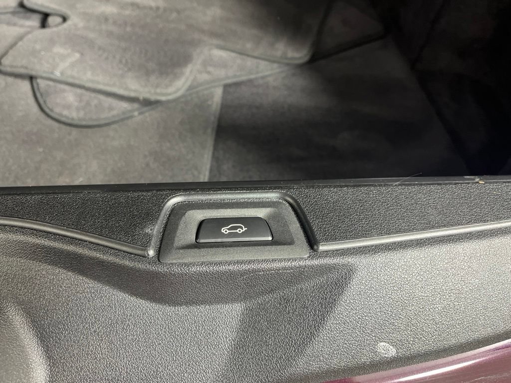 Used 2020 BMW X5 M50i w/ Executive Package AWD/4WD image 24
