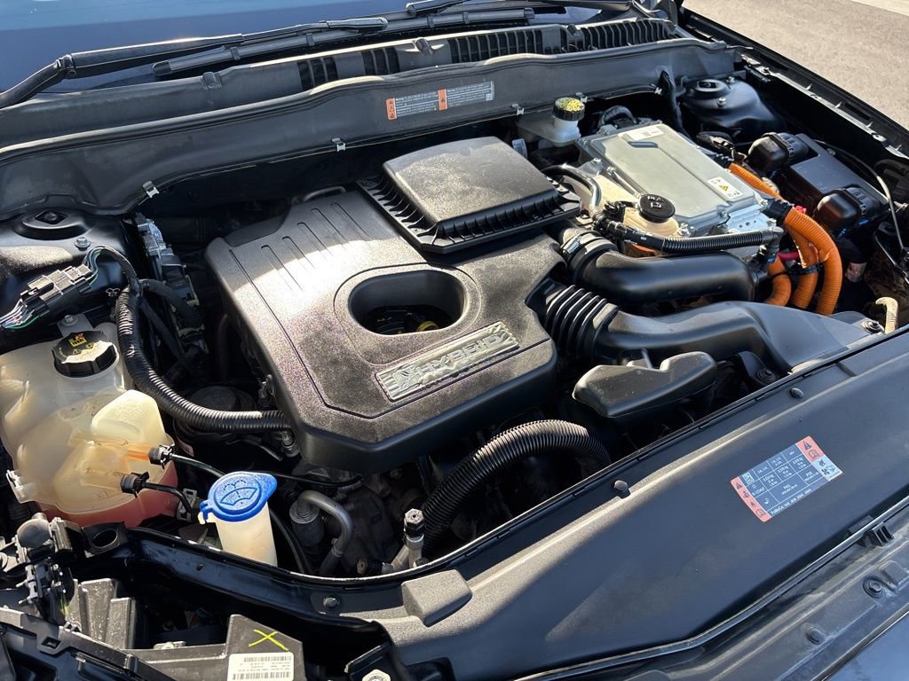 Used 2020 Ford Fusion Titanium FWD image 21