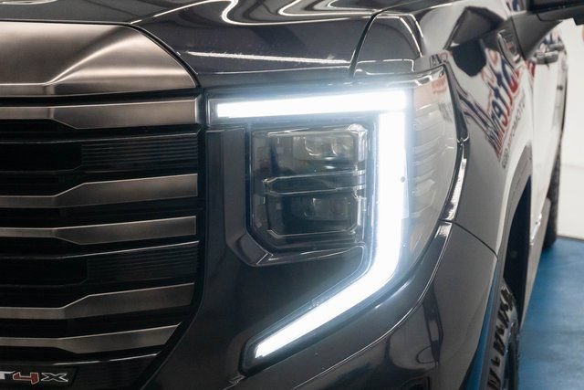 Used 2022 GMC Sierra 1500 AT4X AWD/4WD image 17