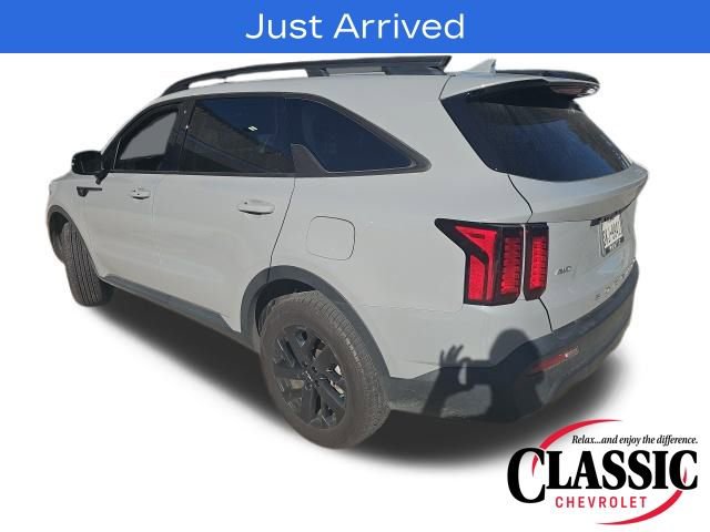 Used 2022 Kia Sorento S image 11