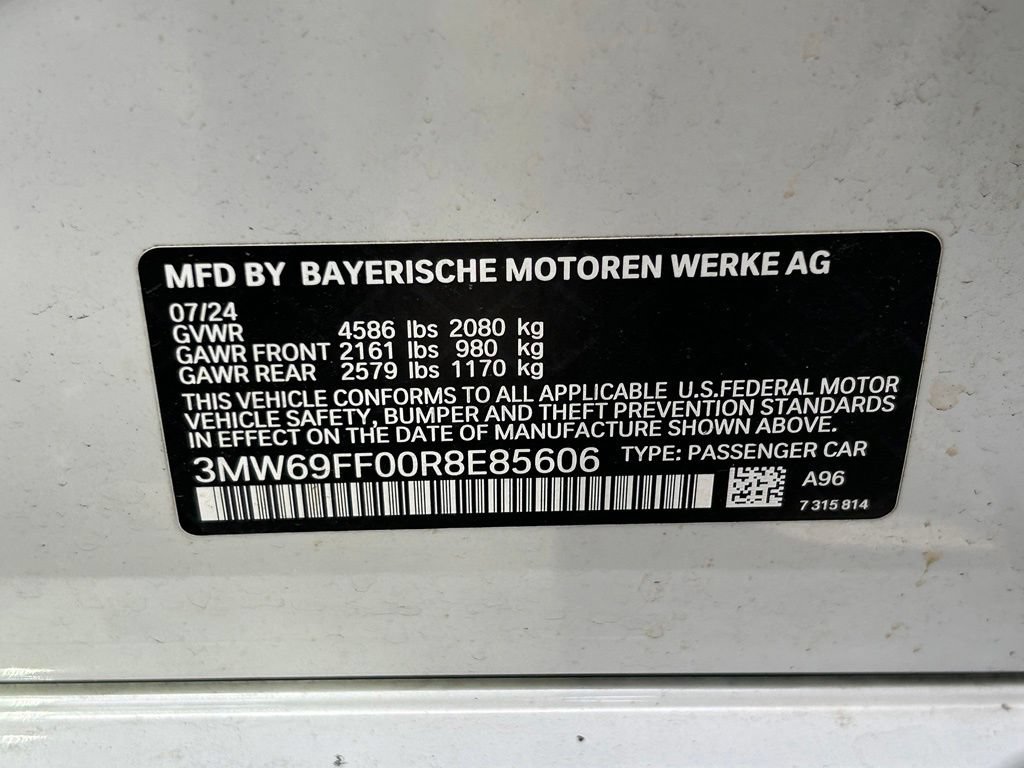 Used 2024 BMW 330i Sedan w/ Convenience Package RWD image 41