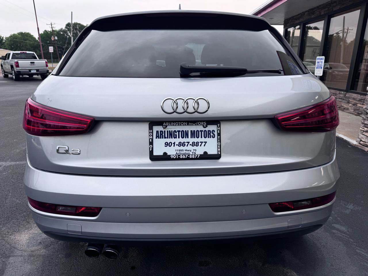 Used 2018 Audi Q3 2.0T Premium w/ Convenience Package FWD image 4