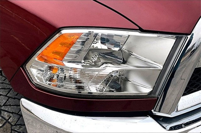 Used 2018 RAM 3500 Tradesman w/ Chrome Appearance Group image 33