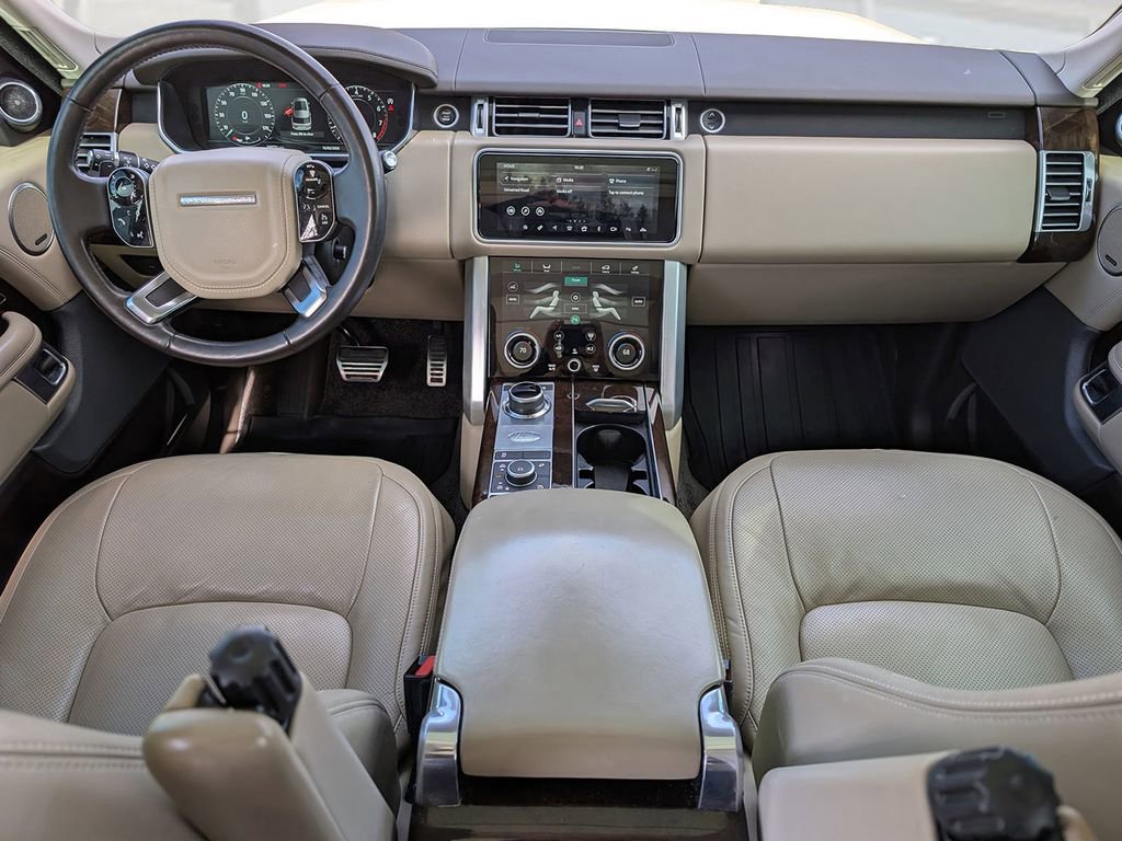Used 2022 Land Rover Range Rover Westminster Edition image 18
