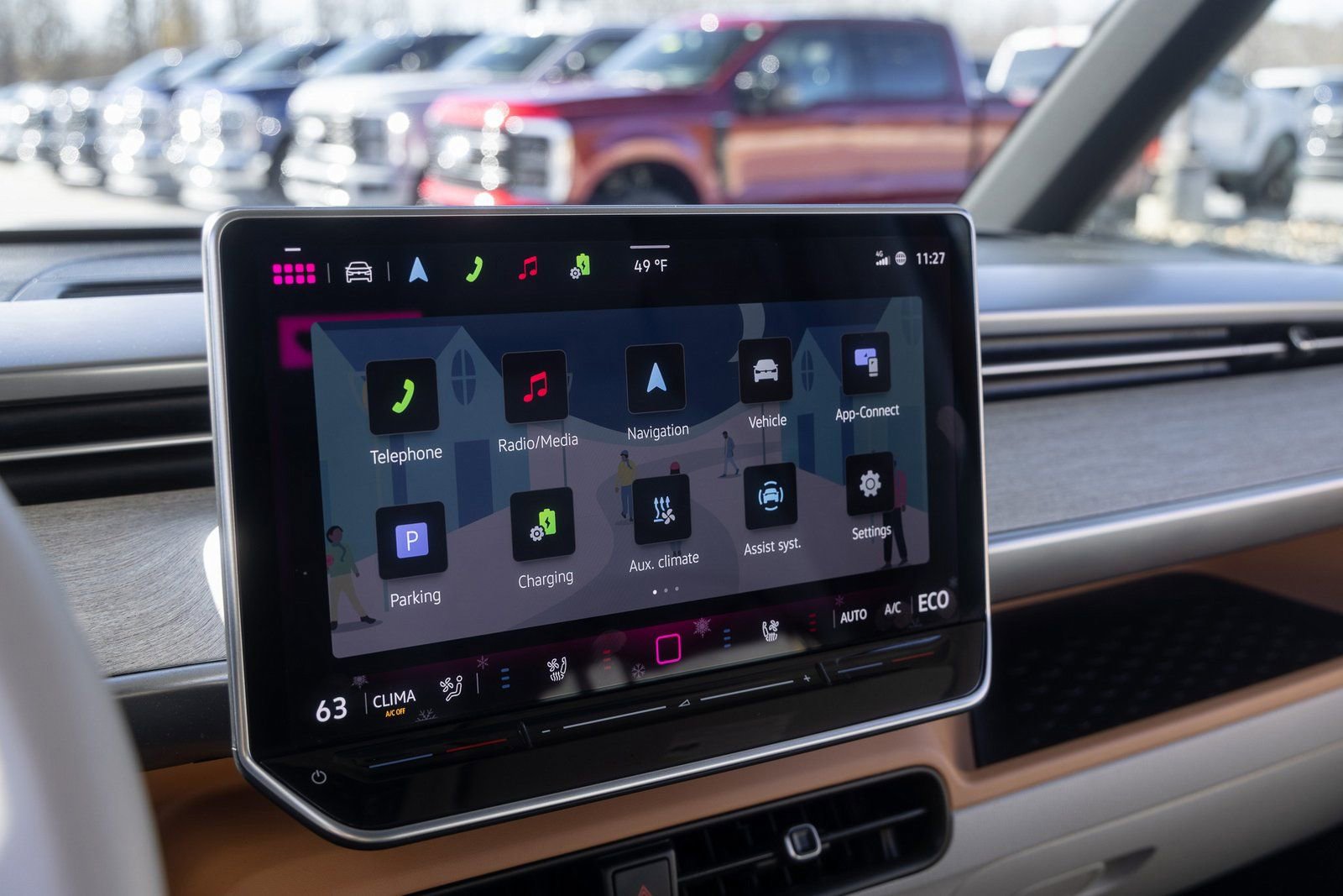 Used 2025 Volkswagen ID. Buzz 1st Edition image 39