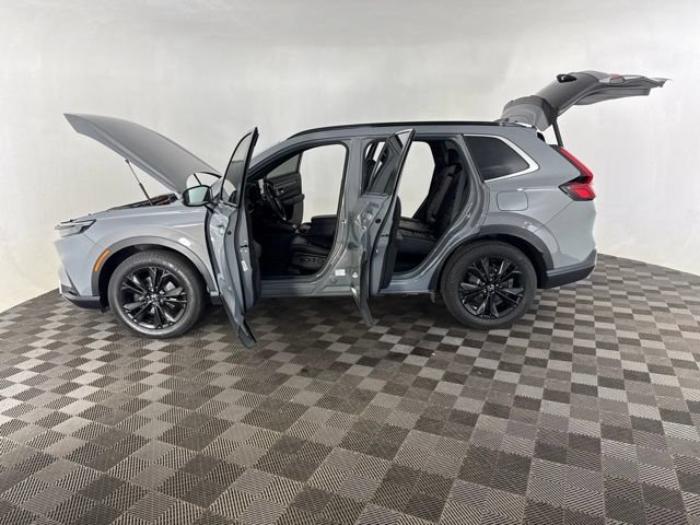 Used 2023 Honda CR-V Sport Touring image 11
