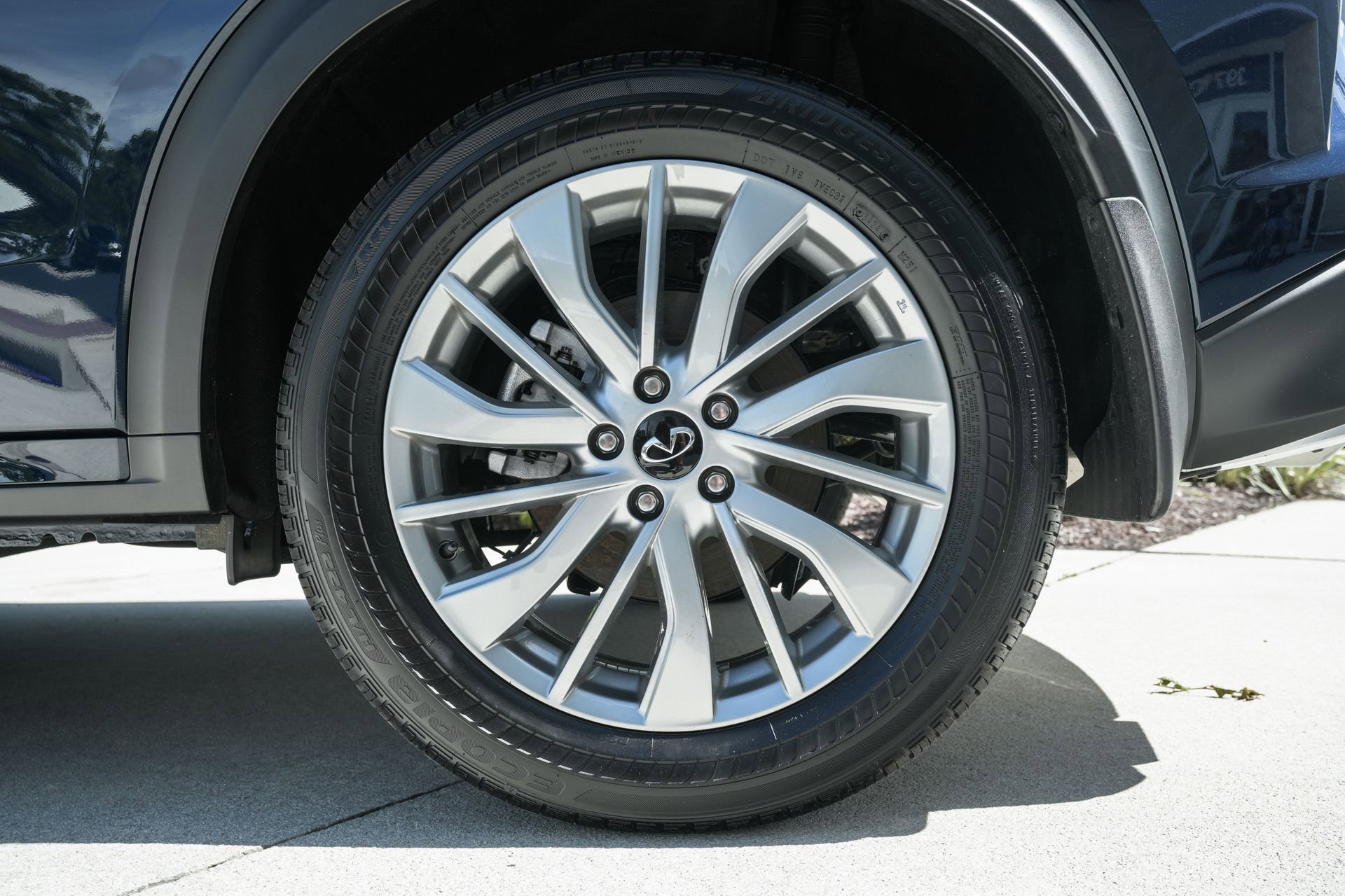 Used 2025 INFINITI QX50 Luxe image 25