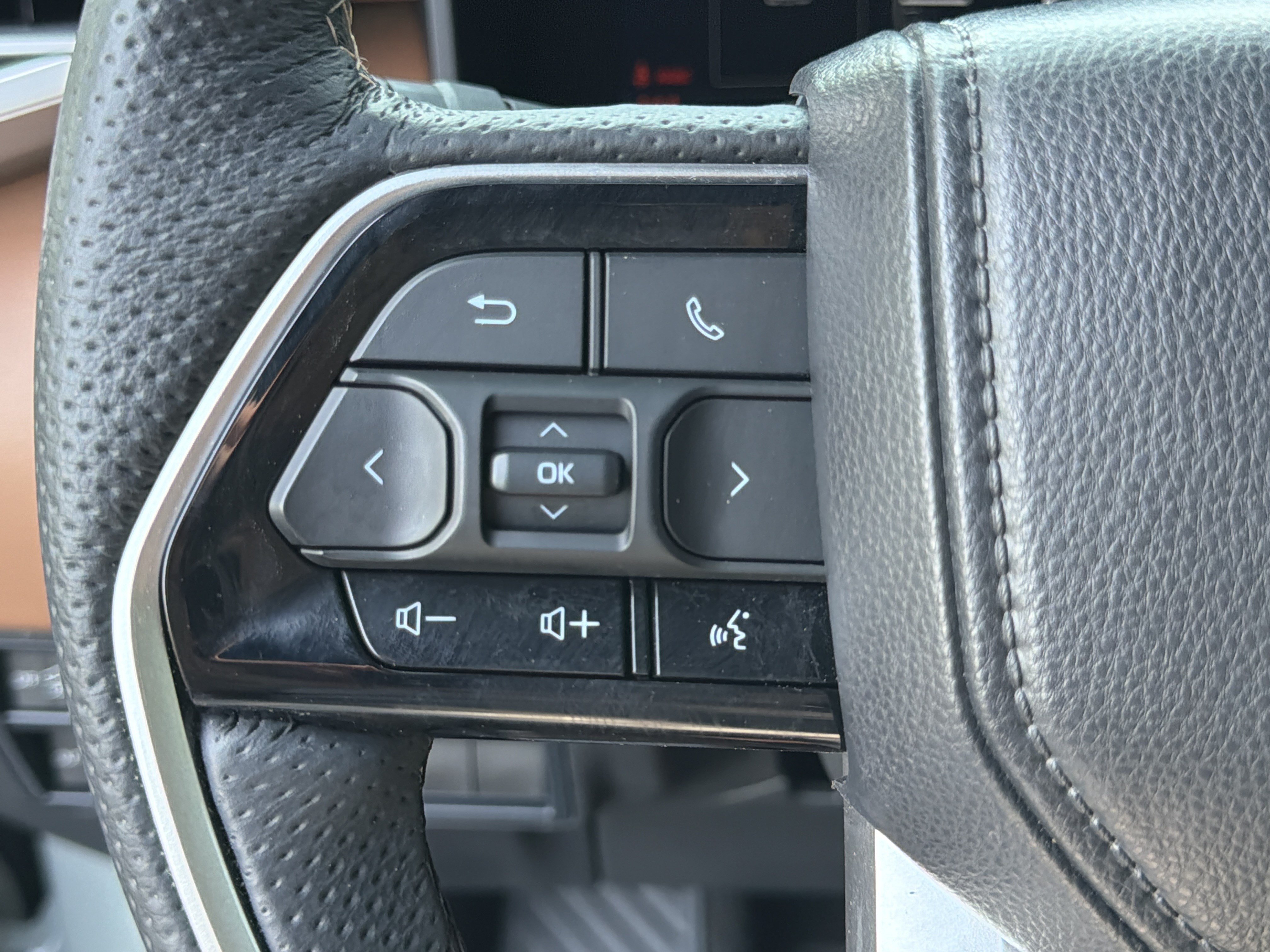 Used 2025 Toyota Tundra 1794 Edition AWD/4WD image 26