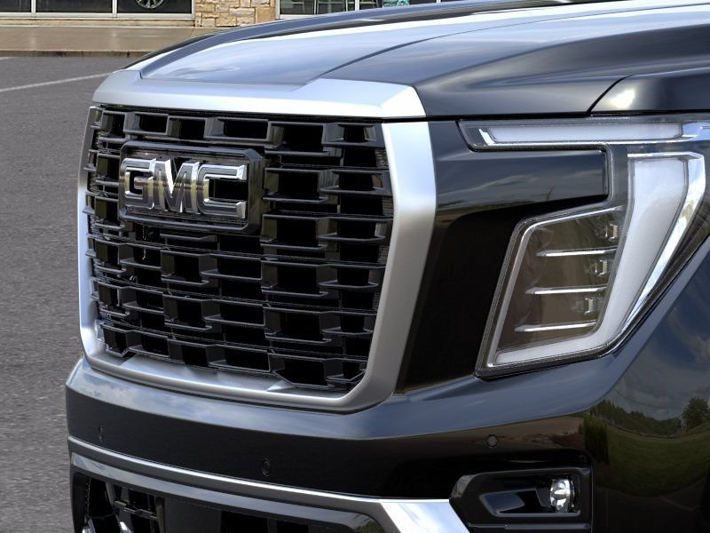 New 2026 GMC Yukon Denali w/ Sun & Power Step Package AWD/4WD image 13