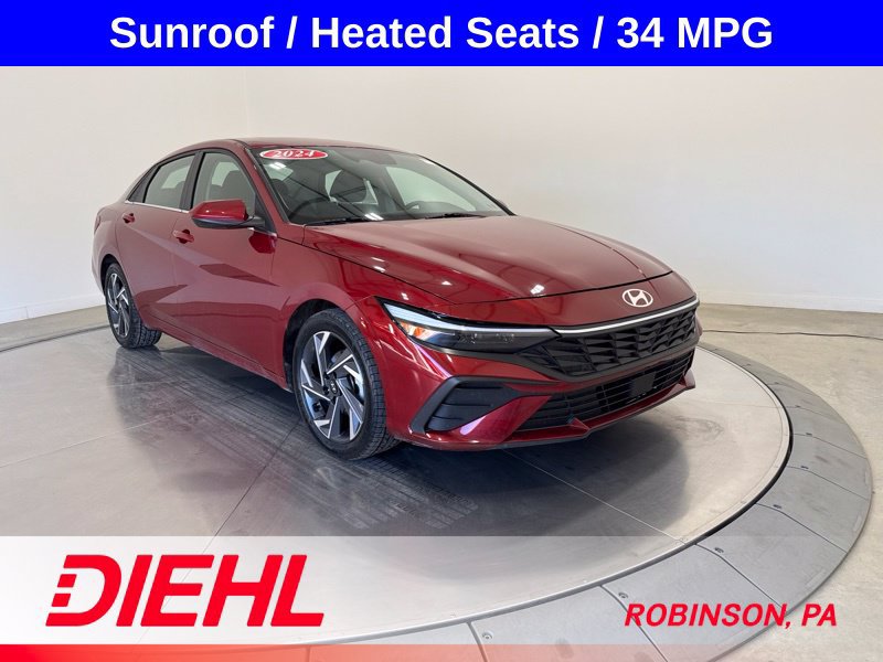Used 2024 Hyundai Elantra SEL w/ Convenience Package