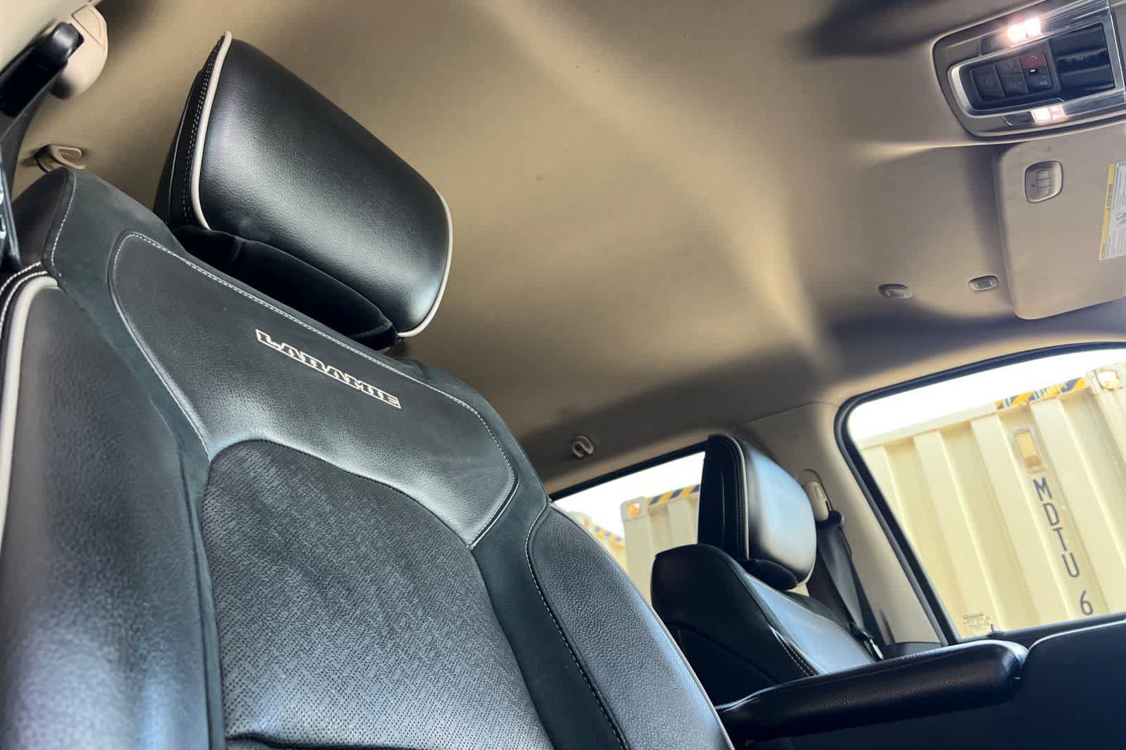 Used 2019 RAM 1500 Laramie AWD/4WD image 18