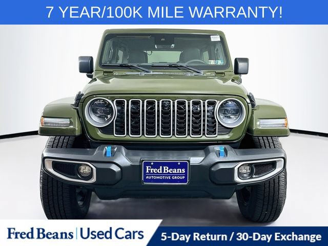 Used 2024 Jeep Wrangler Unlimited Sahara w/ Technology Group AWD/4WD image 2
