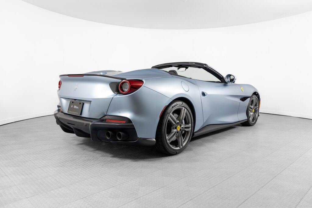Certified 2023 Ferrari Portofino M RWD image 14