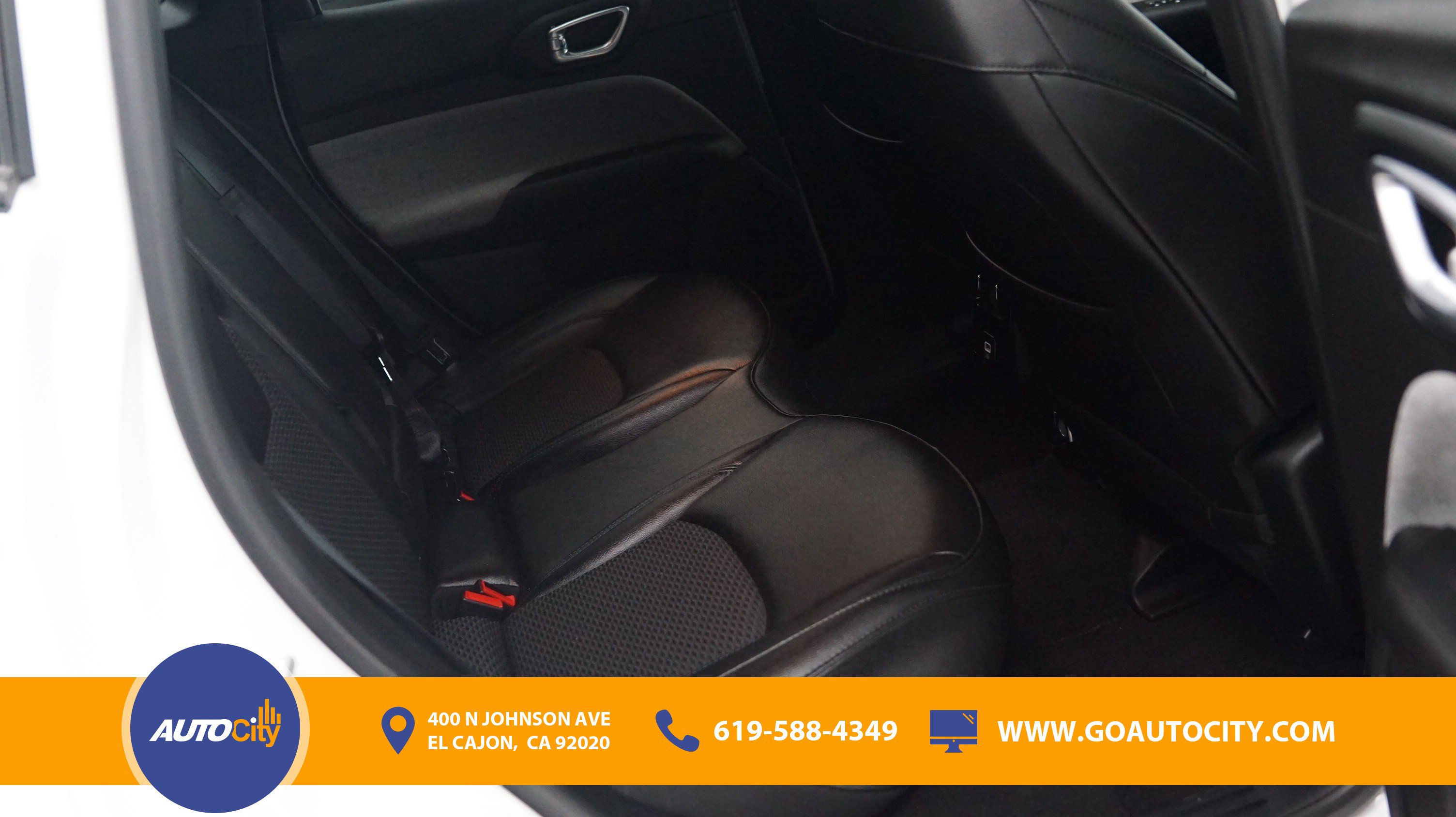 Used 2024 Jeep Compass Latitude image 13