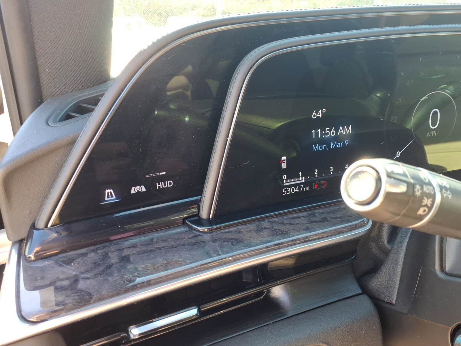 Used 2021 Cadillac Escalade ESV Premium Luxury w/ Performance Package image 15
