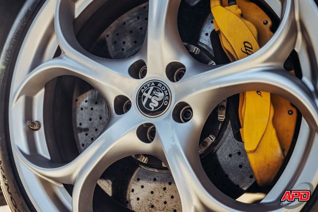 Used 2019 Alfa Romeo Giulia Quadrifoglio w/ Driver Assist Dynamic Package image 3