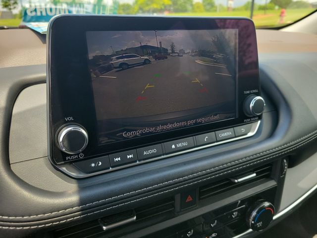 Used 2023 Nissan Rogue S AWD/4WD image 27