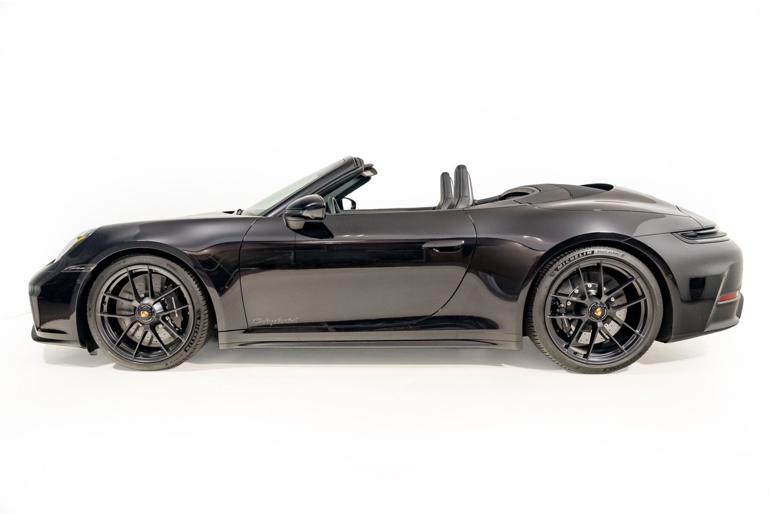 Used 2026 Porsche 911 Carrera 4 GTS AWD/4WD image 15