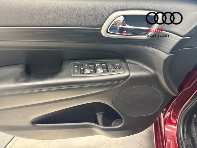 Used 2020 Jeep Grand Cherokee Altitude image 26