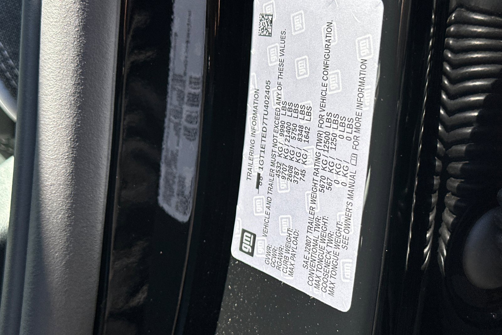 New 2026 GMC Sierra EV Elevation w/ LPO, Elevation Dark Package image 22