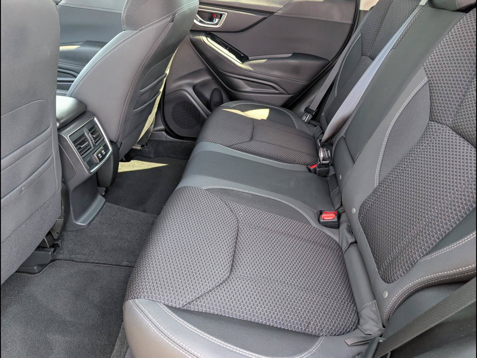Used 2023 Subaru Forester Premium AWD/4WD image 12