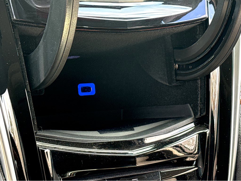 Used 2020 Cadillac Escalade Luxury image 42