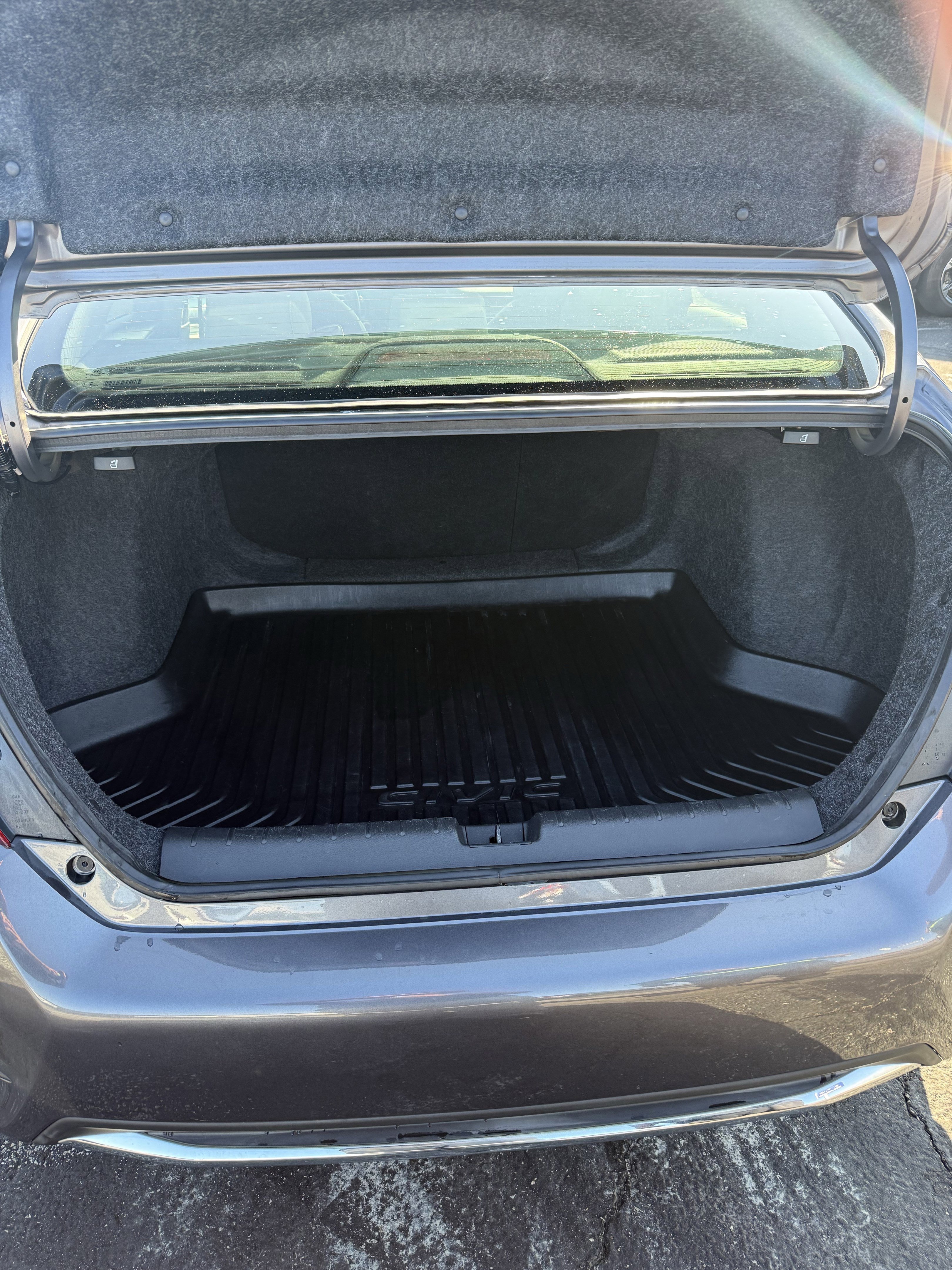 Used 2020 Honda Civic EX image 9