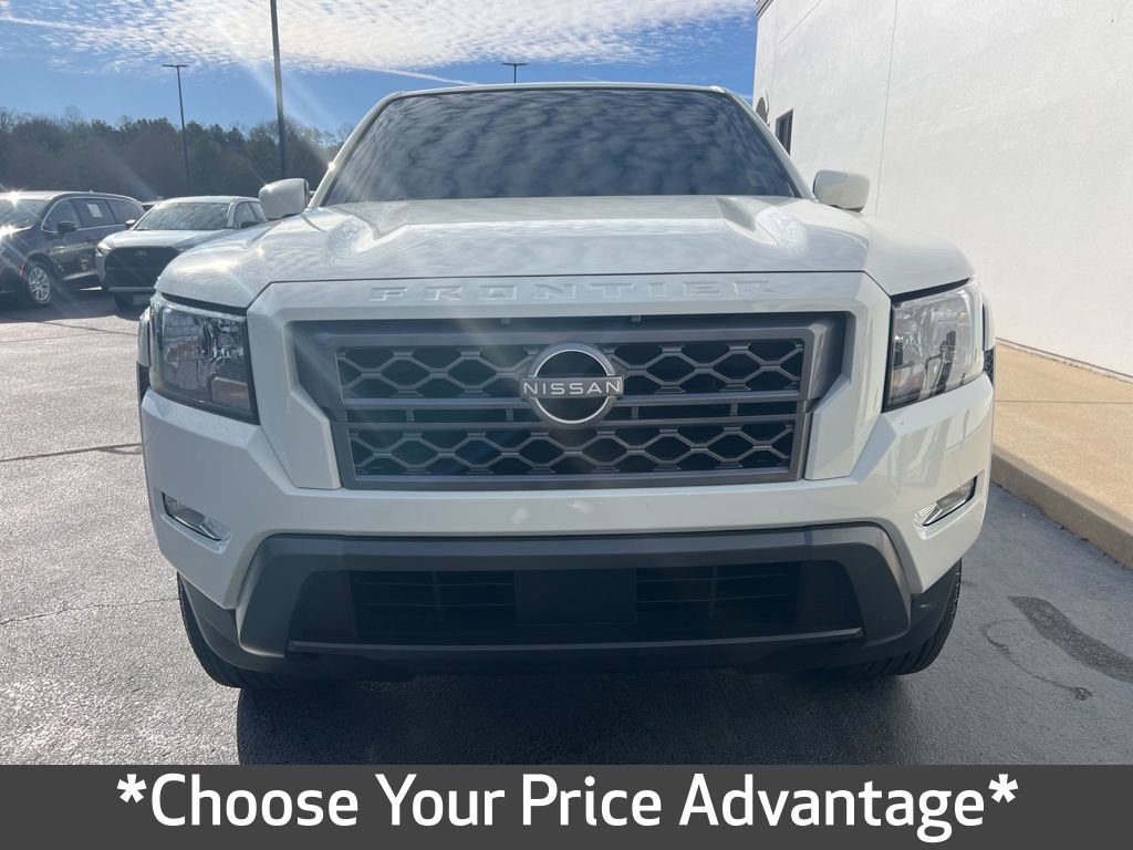Used 2024 Nissan Frontier SV w/ SV Convenience Package image 12